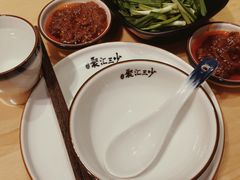 -聚汇三少·龙虾·中餐厅(莫邪路新天地店)