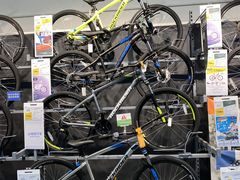 -迪卡侬(西华店)