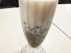 -佰搭果·广式茶餐厅(西华路店)