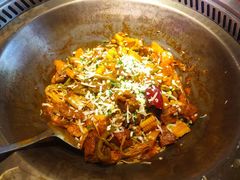 -山河屯铁锅炖(哈西站店)