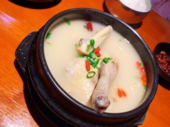 滋补参鸡汤-鑫日千里马朝鲜族小馆(总店)