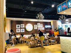 -藏猫猫咖啡主题馆(中央大道店)