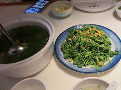 -日丰园海肠水饺·老字号大连海鲜(银泰城店)