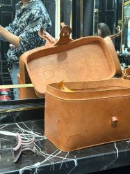 点击看大图 -CARR SALON英伦理容专业店
