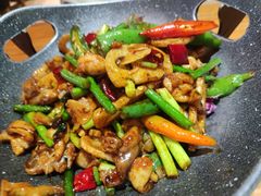 -东北人家铁锅炖(鞍山路店)