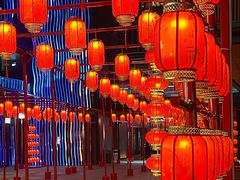 -绳金塔