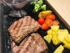 -必胜客(松雷店)