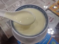 -周大娘牛乳(旧寨古村总店)