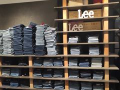 -宁波杉井奥特莱斯广场