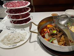 -八合里潮汕鲜牛肉火锅(上海汇智广场店)
