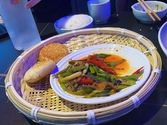 -粉墨特色菜·烧烤音乐酒馆