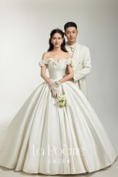 -乐派诗婚纱摄影