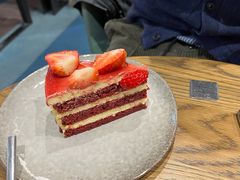 莓子红丝绒蛋糕-Wagas沃歌斯(环贸店)