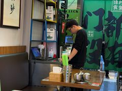 -绿柠食堂(北外滩店)