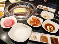 -木槿花韩式炭烤·熟成肉工坊(孙文东路店)