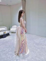 -Renee芮亦婚纱