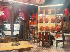 -老滇山寨•云南特色菜•地方菜•民族风情歌舞表演(金碧店)