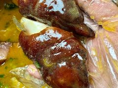 -李双猪·小龙虾·烧烤·羊肉煲(乐山店)