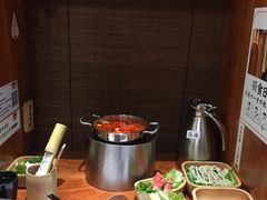 -独食火锅·半米屋台(直营总店)