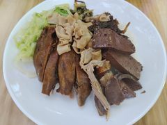 -乌文新澄海卤鹅店