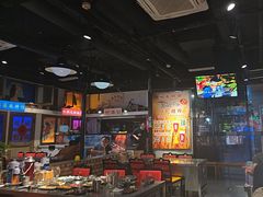 -马路牙子烧烤音乐酒馆(望京店)