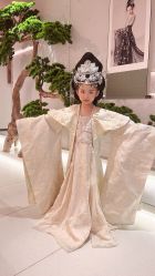 -盘子女人坊古装写真摄影(厦门总店)