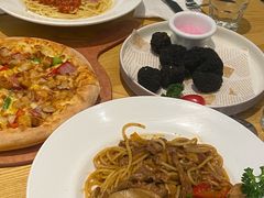 -菲滋意式休闲餐厅(北仑银泰城店)