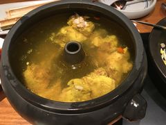 -云海肴·汽锅鸡·云南菜(天山百盛优客店)