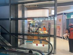 -喜茶(北京华贸购物中心店)