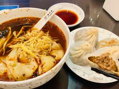 红汤辣馄饨-熙盛源(滨湖万达店)