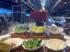 -金滏山烤肉·海鲜·火锅自助餐厅(襄阳万达店)