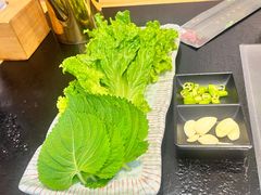 -臻牛烤肉