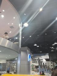 -MINI MARS 脚下的城市乐园·餐饮·派对(静安江宁店)