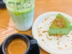 -Reset Coffee 与海咖啡