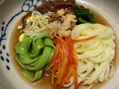 -江城小馆陕南妈妈菜·全球旅行餐厅(钟楼店)