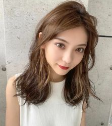 -塞巴斯汀SEBASTIAN专业美发店