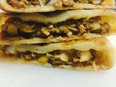 猪肉大葱馅饼-大牛馅饼(范阳路店)