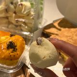 地铁口香喷喷的糕点铺子[调皮]尊滴香香！！