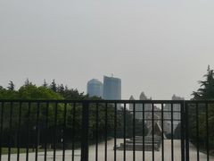 -上海市龙华烈士陵园