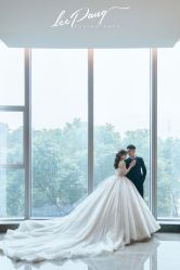 -派丽莫Pellimo原创设计婚纱品牌