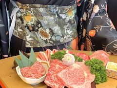 -铭牛烧肉·和牛海鲜自助(高新月牙湖店)