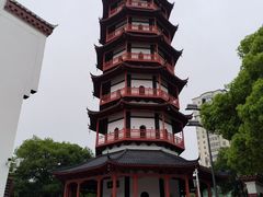 -绳金塔