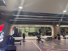 -英派斯健身旗舰店(海信国际中心馆)