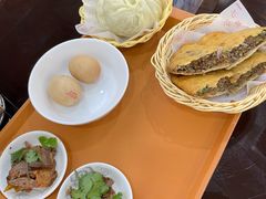 -方中山胡辣汤(顺河路店)