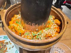 -一坐一忘云南菜(嘉里中心店)
