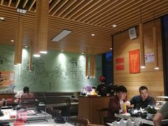 大堂-潮牛海记•潮汕牛肉火锅•醉鸡煲•粿条汤(通北路店)