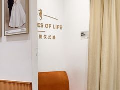 -海马体照相馆(万菱汇店)