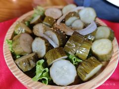 自制腌黄瓜-申德勒加油站西餐厅Schindlers Tankstelle(上海外滩店)