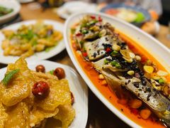-山楂树融合菜餐厅