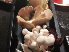-九鼎轩脆毛肚火锅(南京东路店)